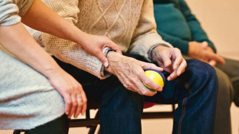 A importância da fisioterapia na doença de Alzheimer